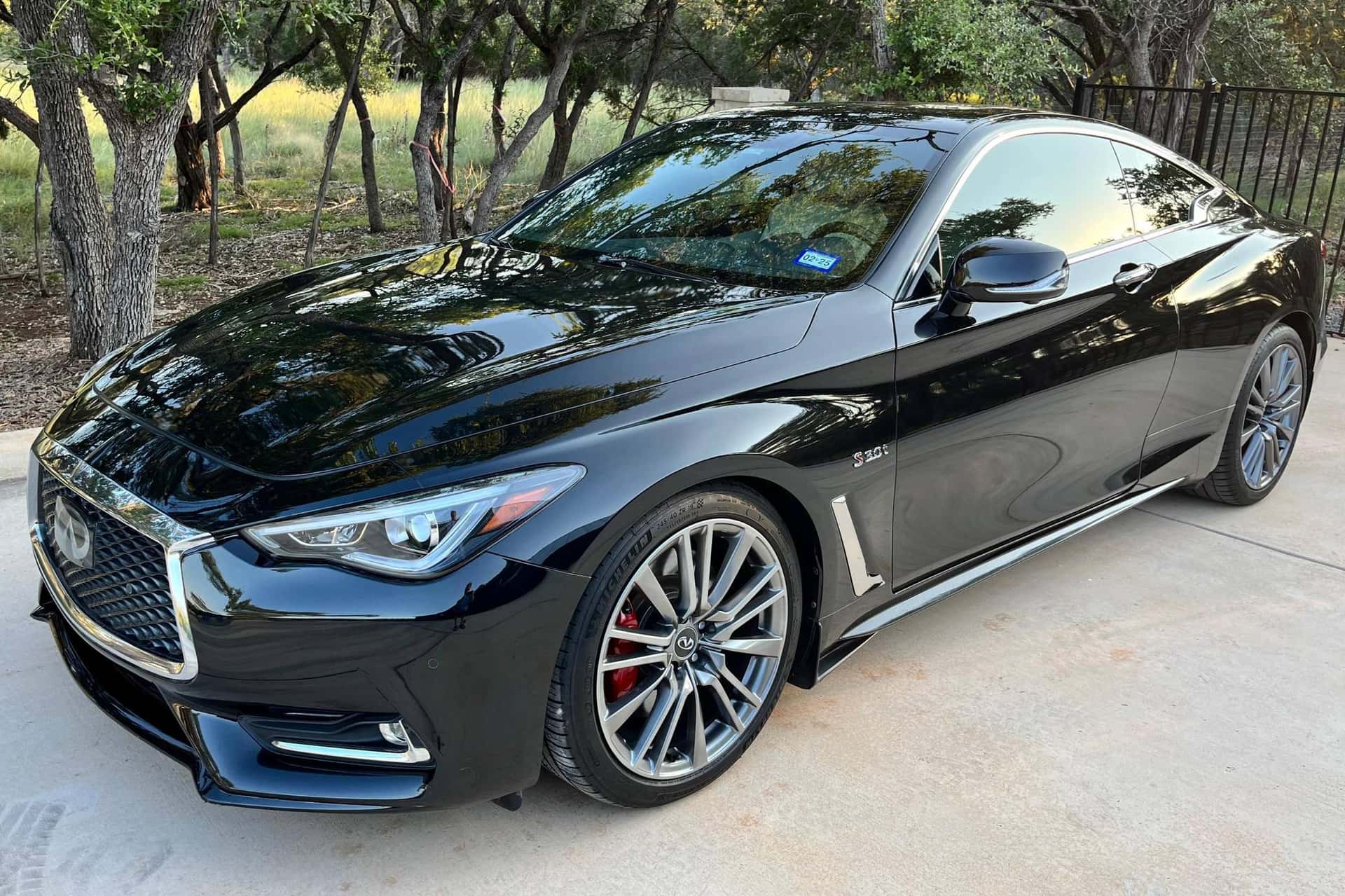 2017 Infiniti Q60 sold for $16,750