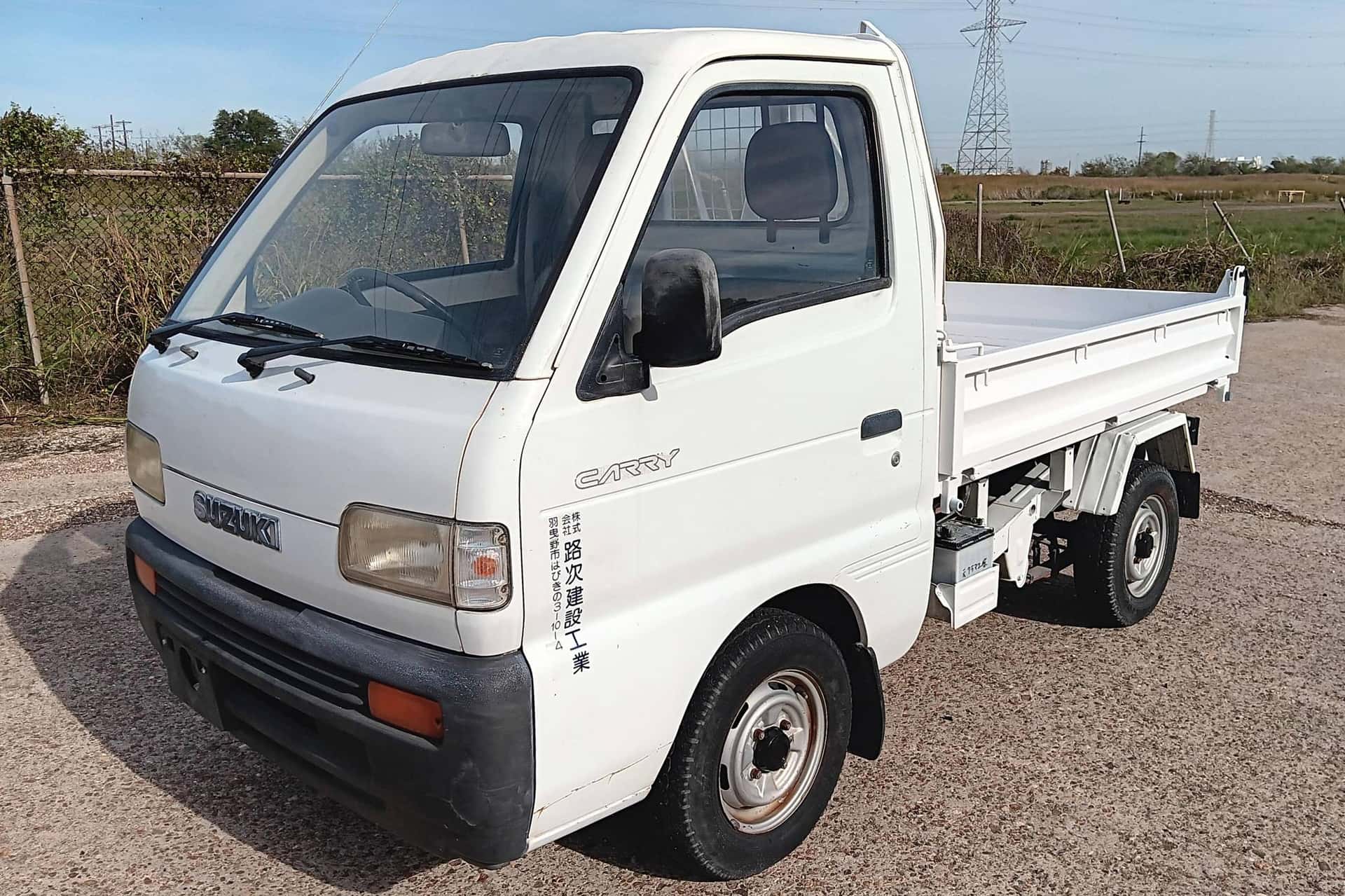 1992 Suzuki Carry Truck sold for $5,450