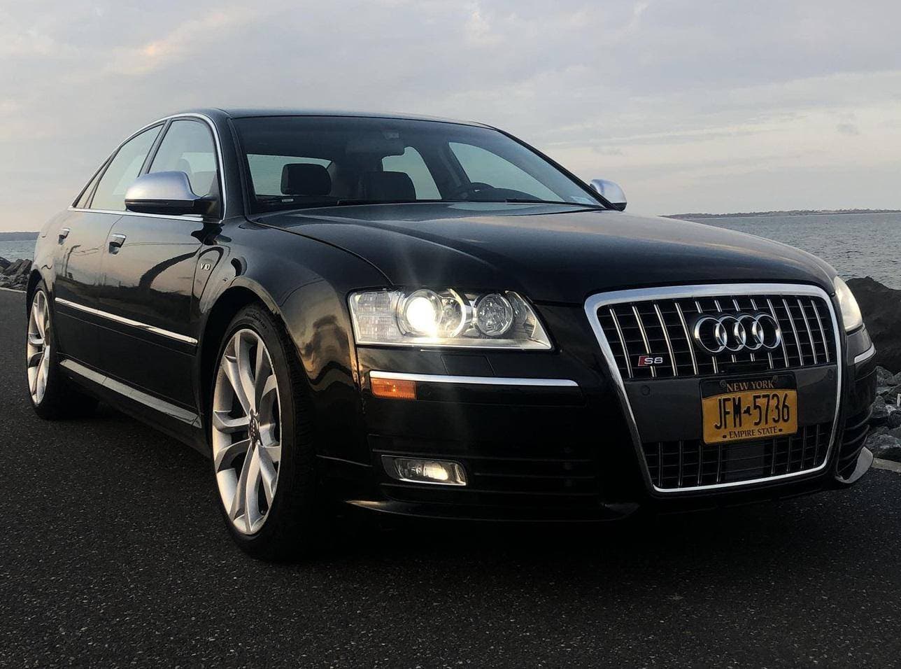 2008 Audi S8 sold for $17,250