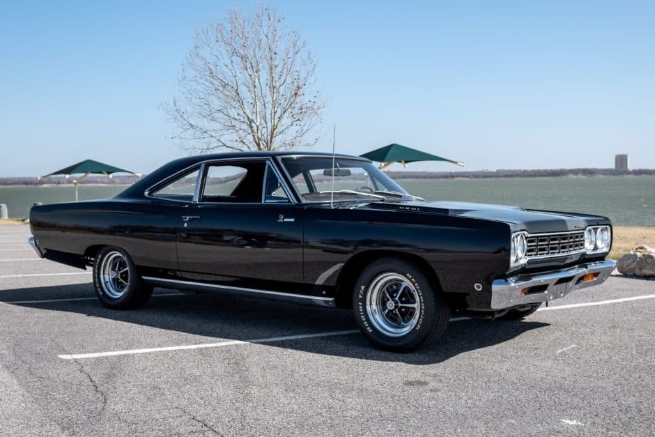 1968 Plymouth Road Runner sold for $130,000