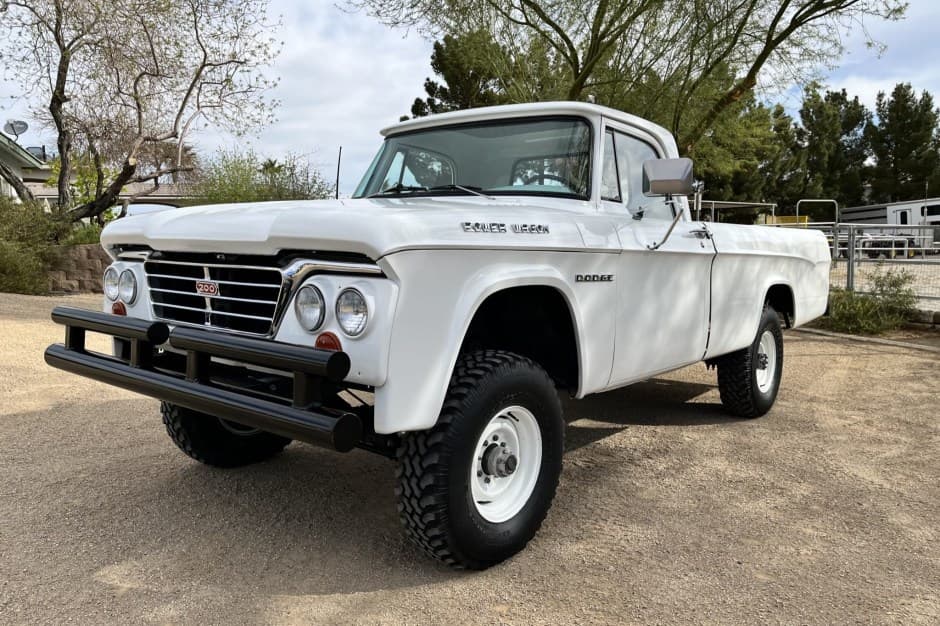 1964 Dodge Power Wagon sold for $29,250