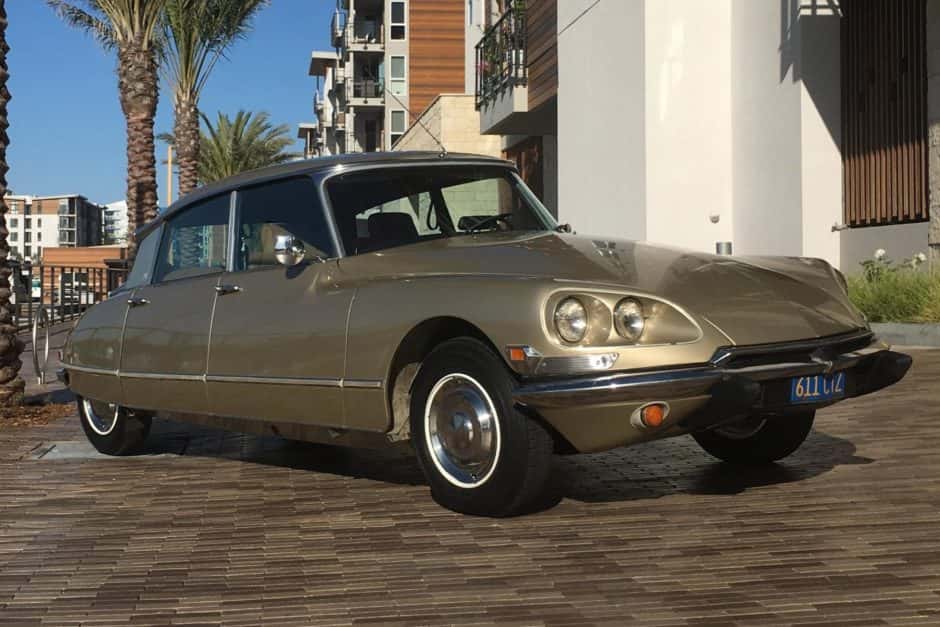 1970 Citroen DS sold for $25,000