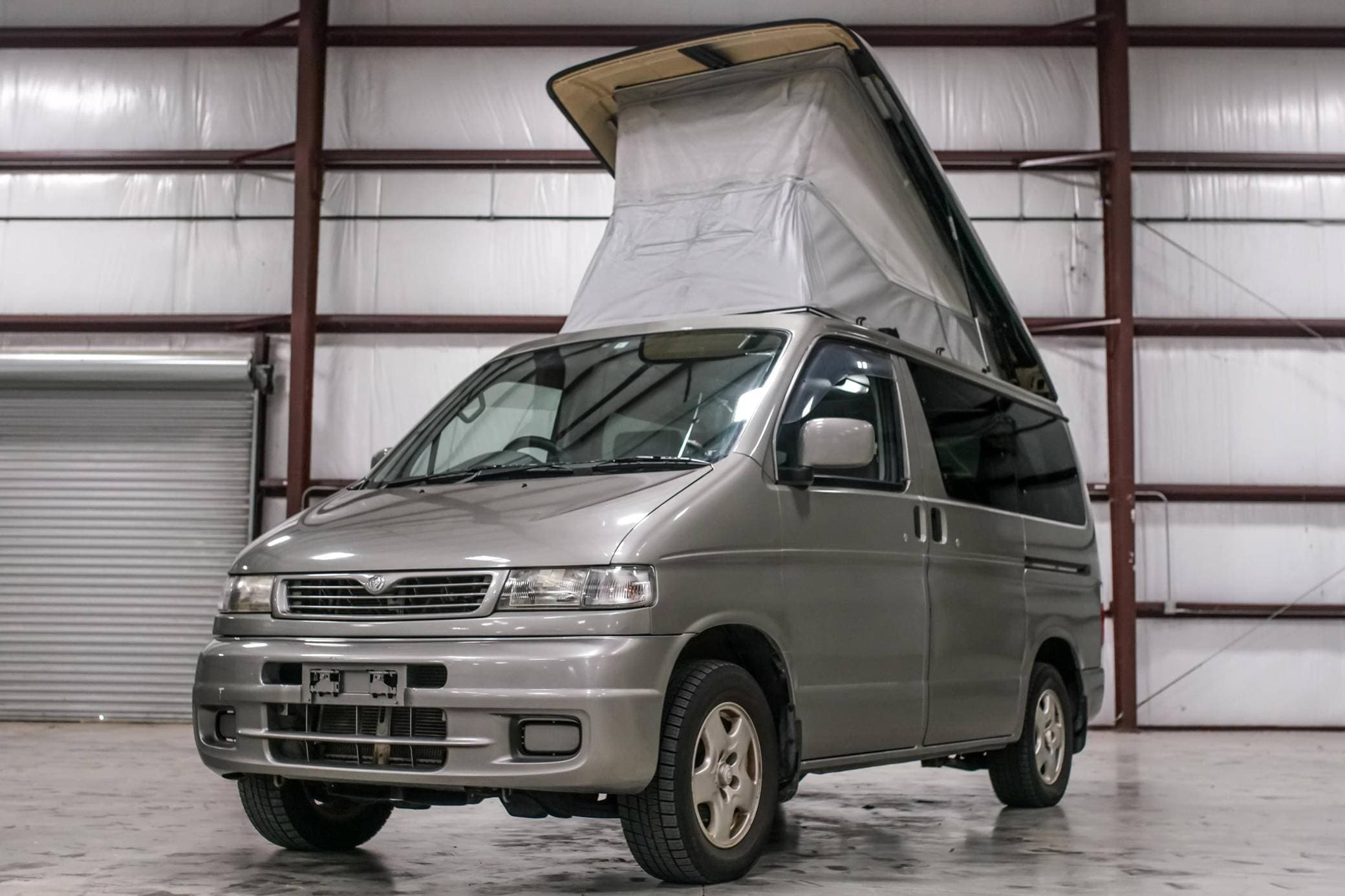 1997 Mazda Bongo sold for $8,600