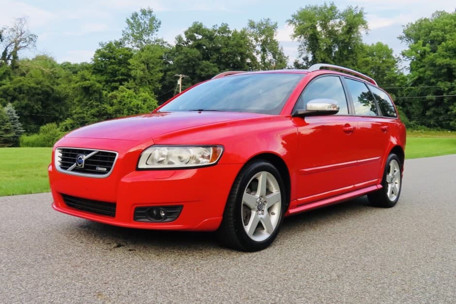 2010 Volvo sold for $22,250