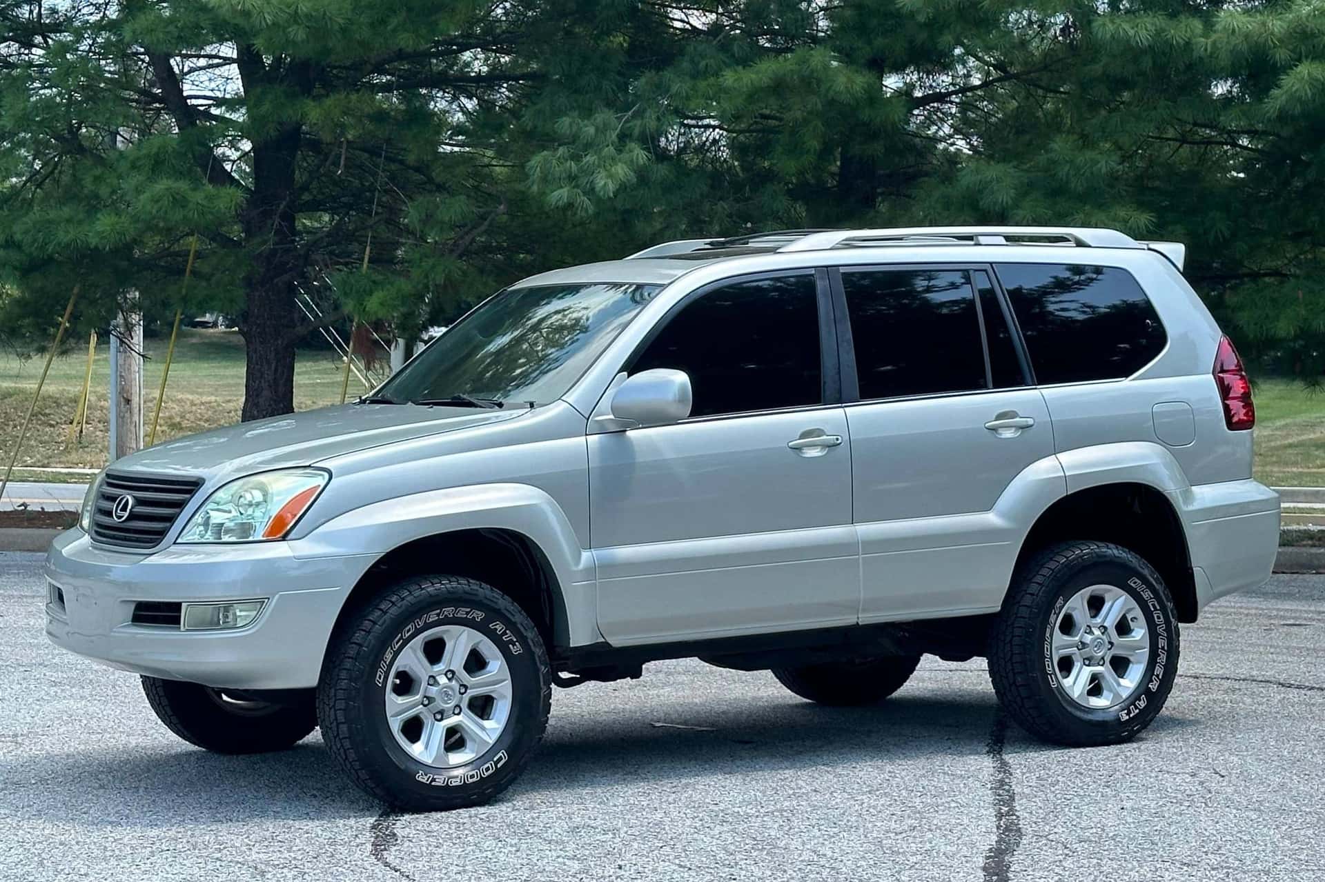 2005 Lexus GX sold for $8,500