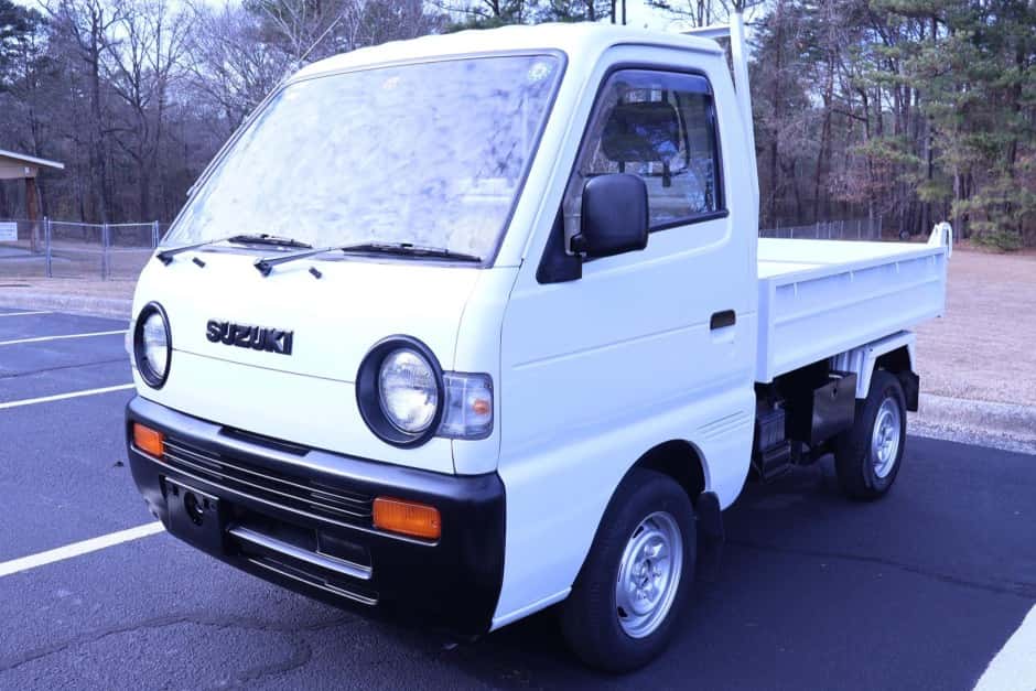 1994 Suzuki Carry sold for $13,000