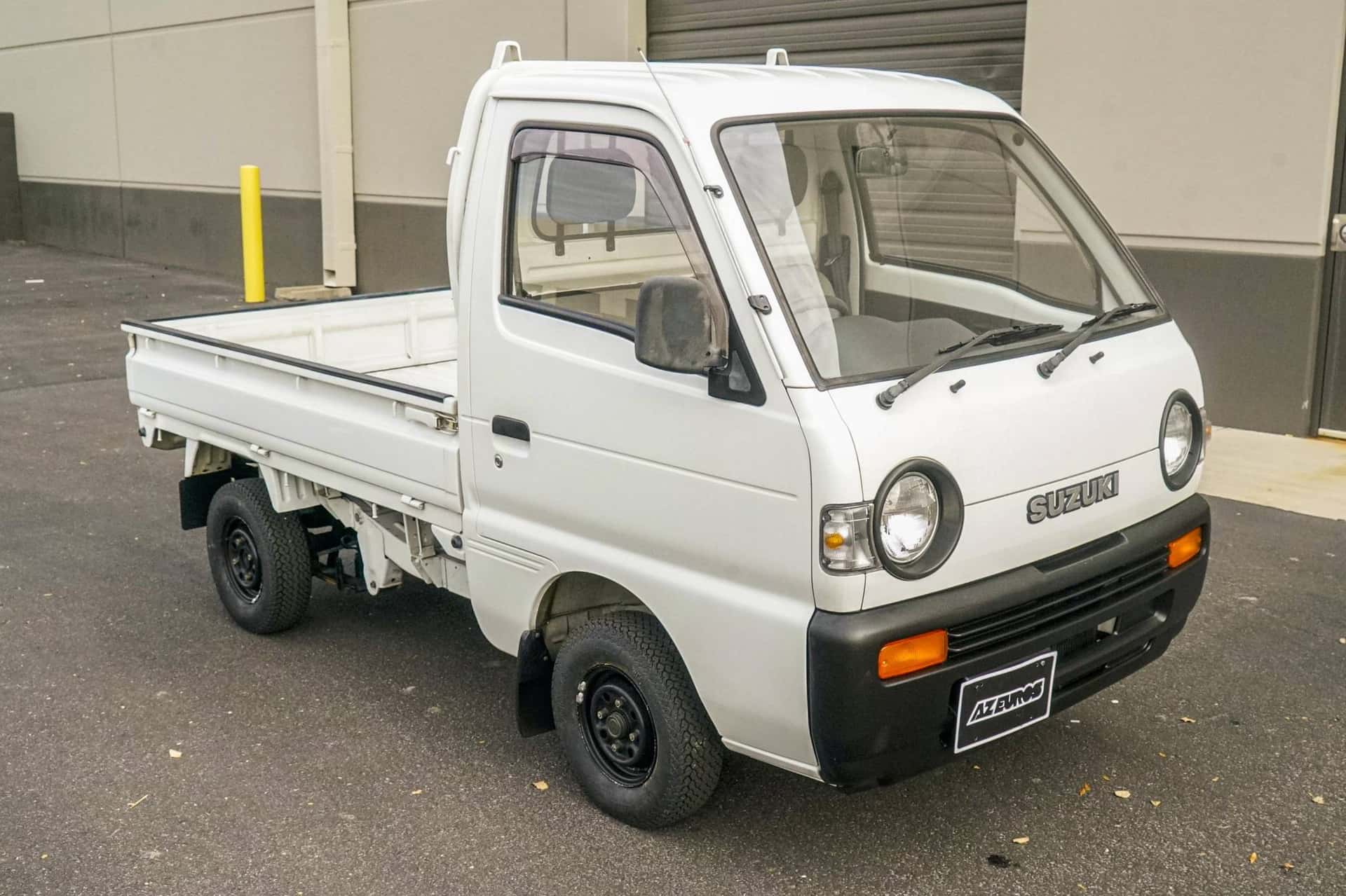 1992 Suzuki Carry Truck sold for $11,900