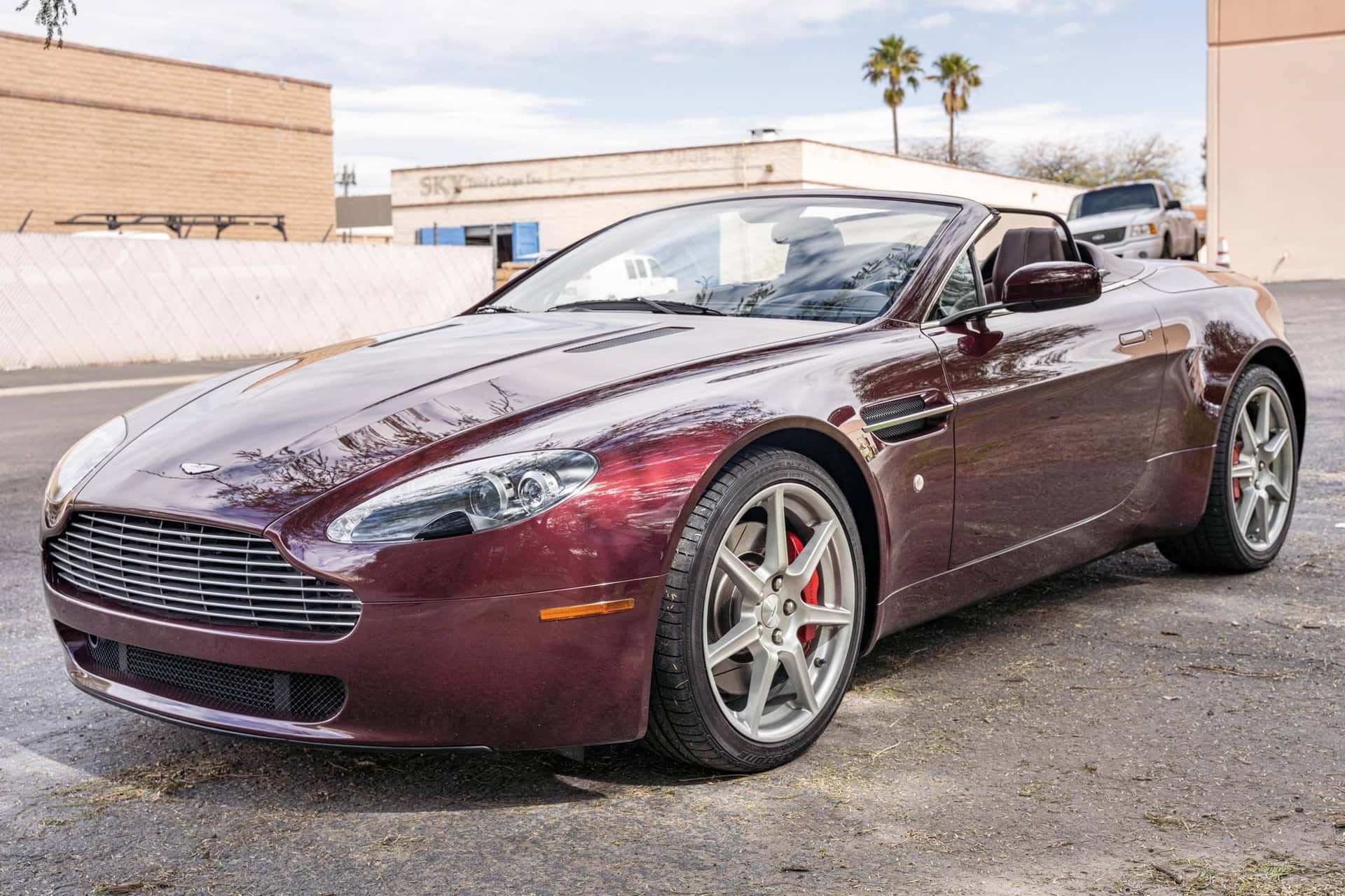 2007 Aston Martin Vantage sold for $47,250