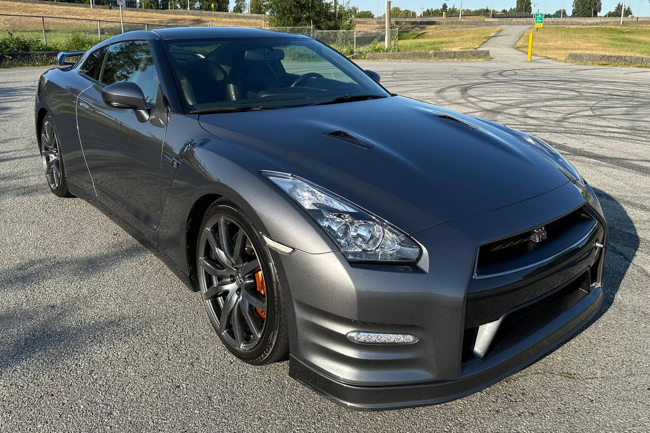 2014 Nissan R35 GT-R sold for $54,500