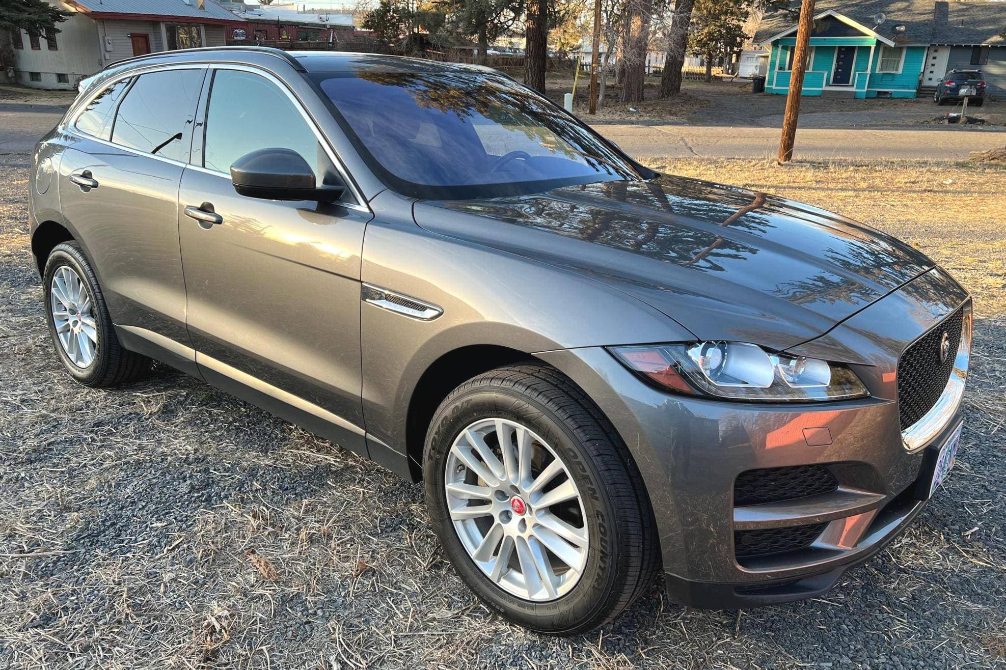2018 Jaguar F-Pace sold for $25,077