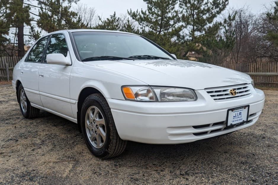 1999 Toyota Camry sold for $10,750