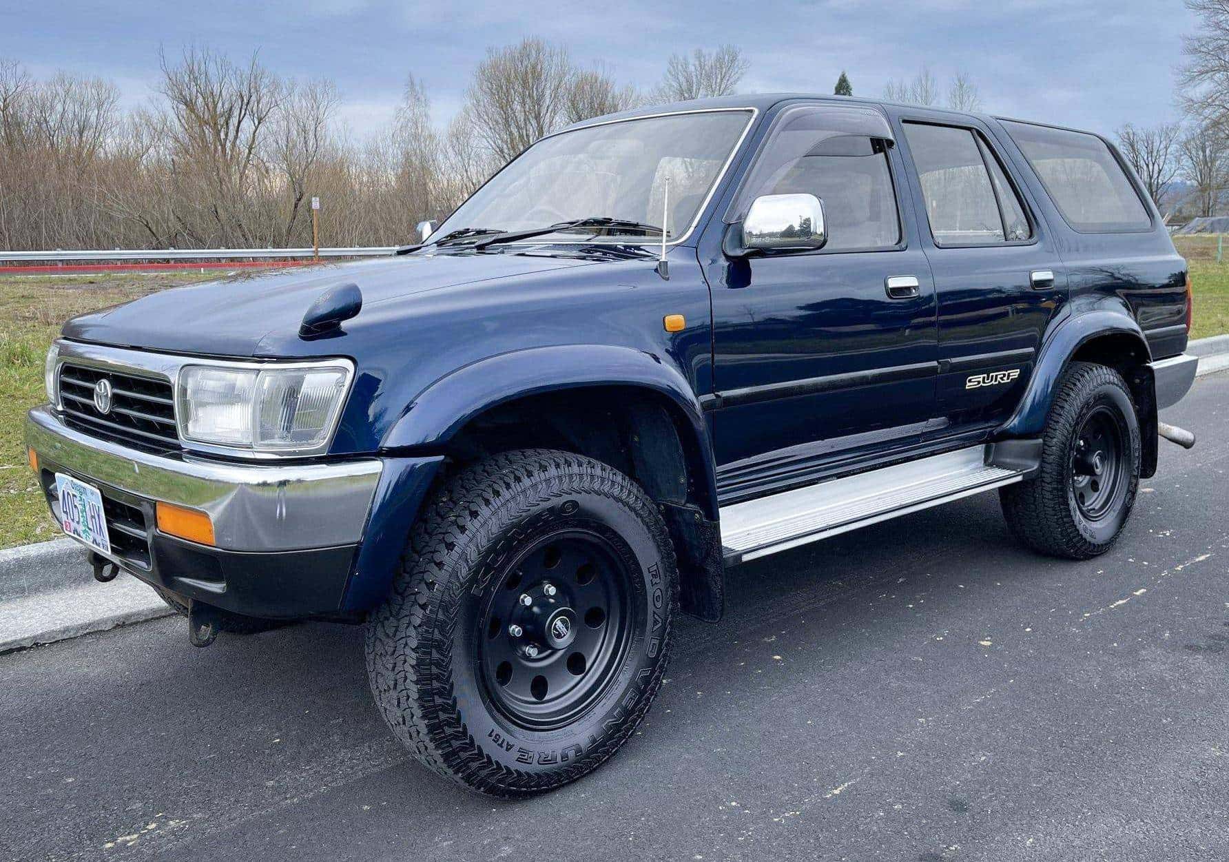 1994 Toyota Hilux sold for $13,750