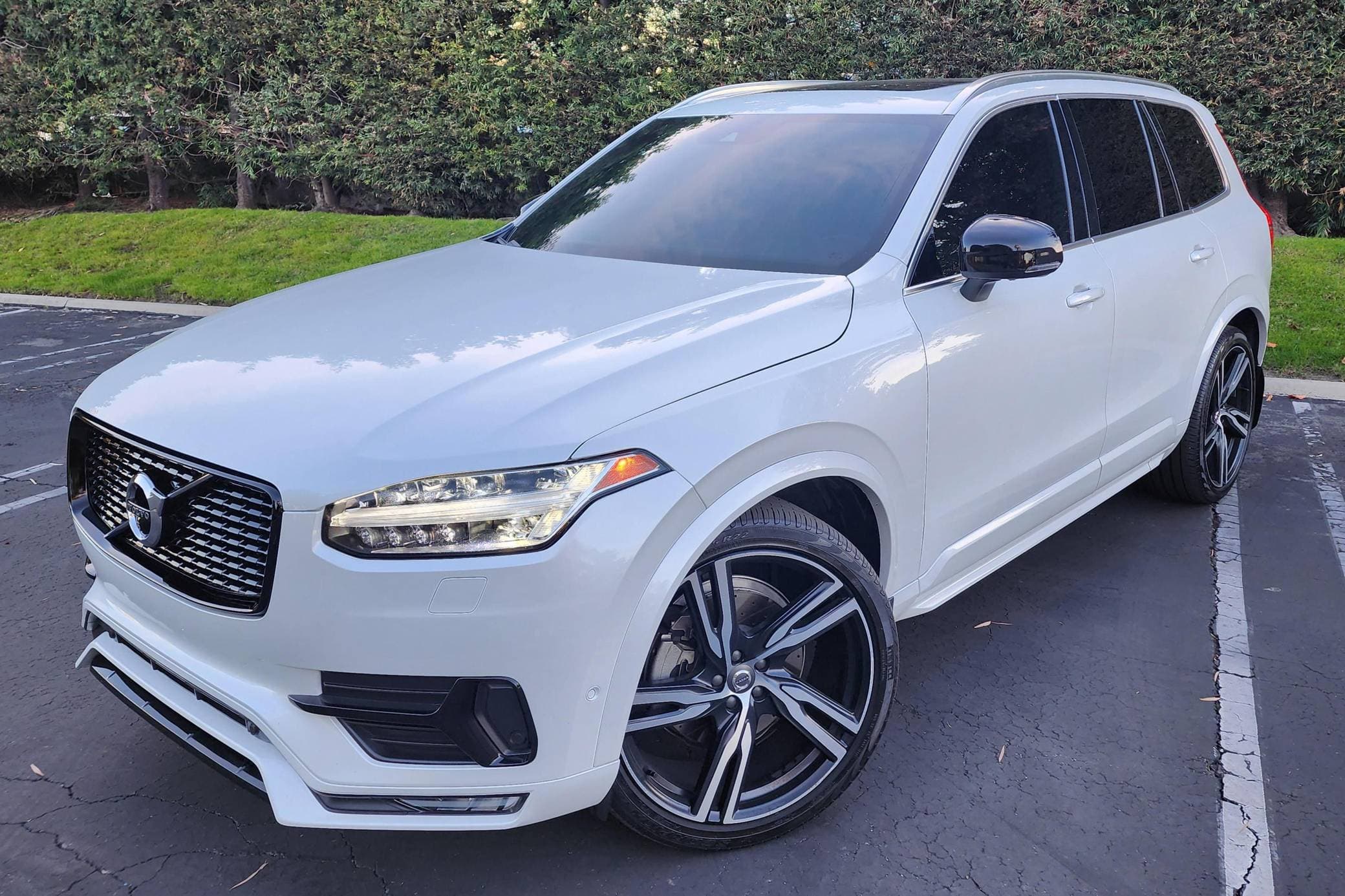 2017 Volvo XC90 sold for $34,000