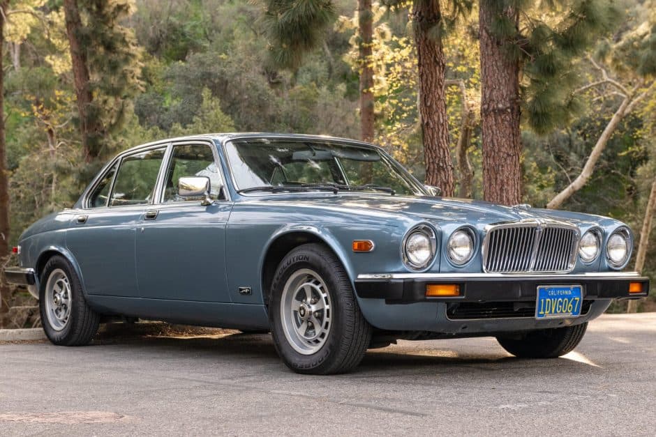 1982 Jaguar XJ Series 3 (1980-1992) sold for $10,000
