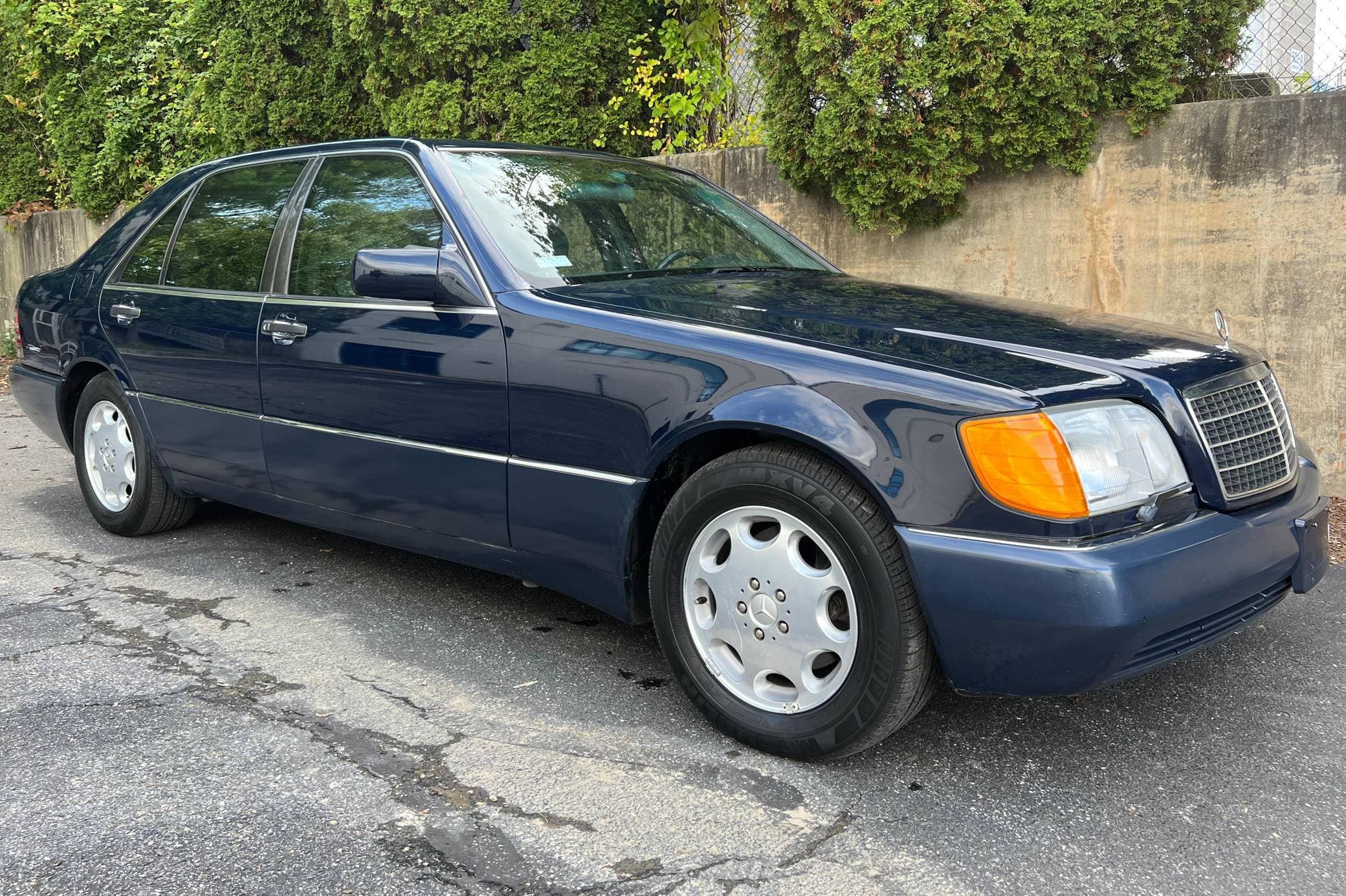 1994 Mercedes-Benz S-Class sold for $15,000