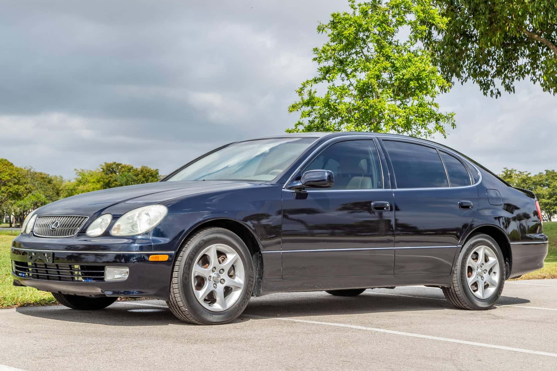 2002 Lexus GS sold for $12,700