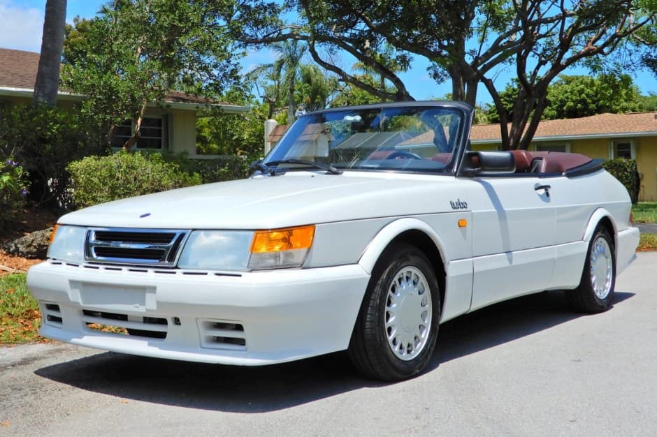 1988 Saab 900 sold for $30,000