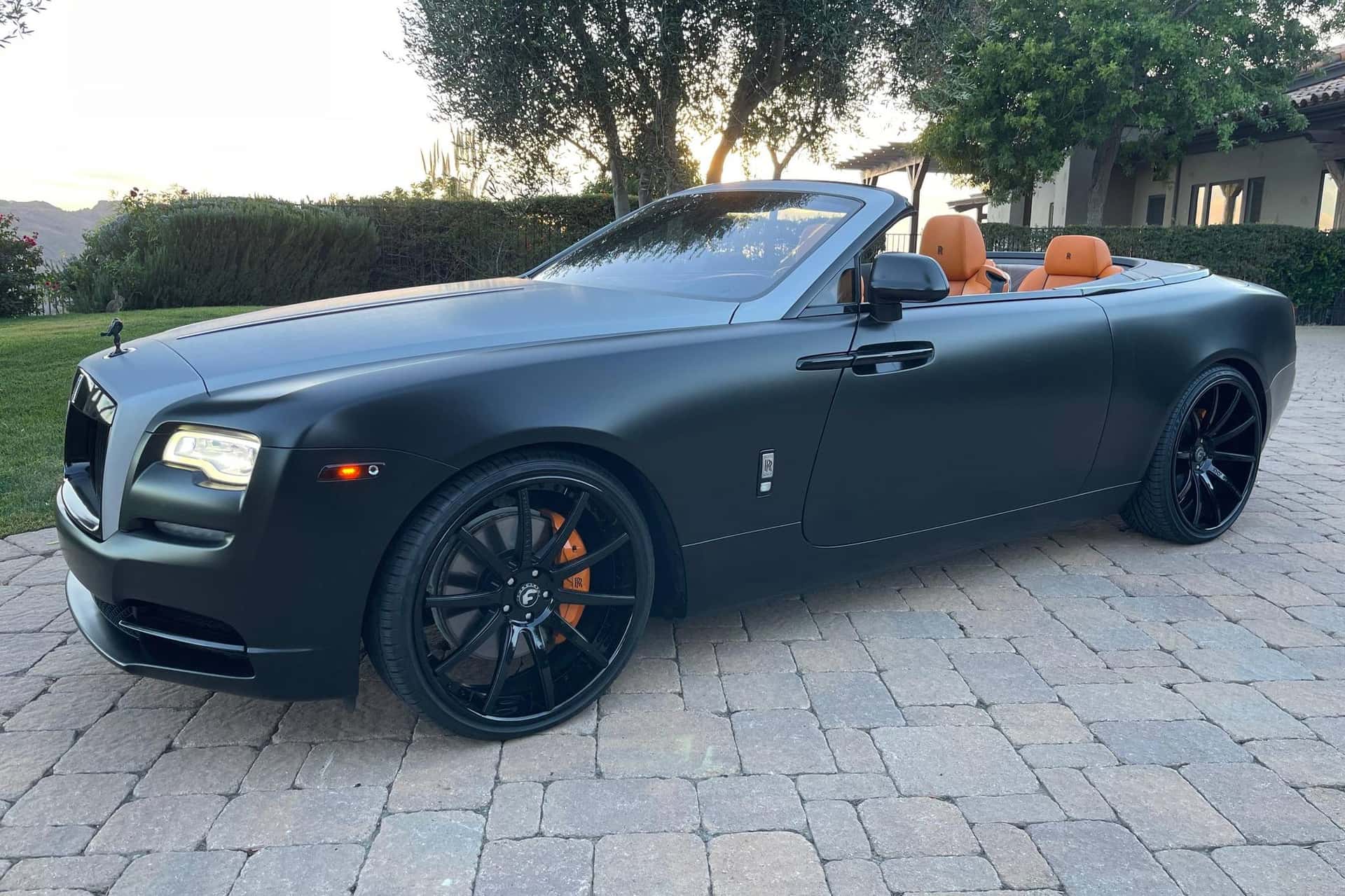 2016 Rolls-Royce Dawn sold for $187,000