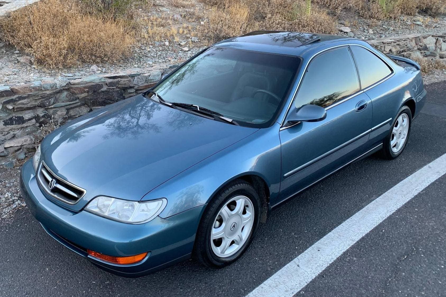 1997 Acura CL sold for $5,600