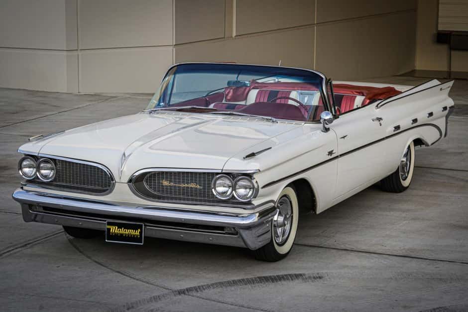 1959 Pontiac Bonneville sold for $81,000