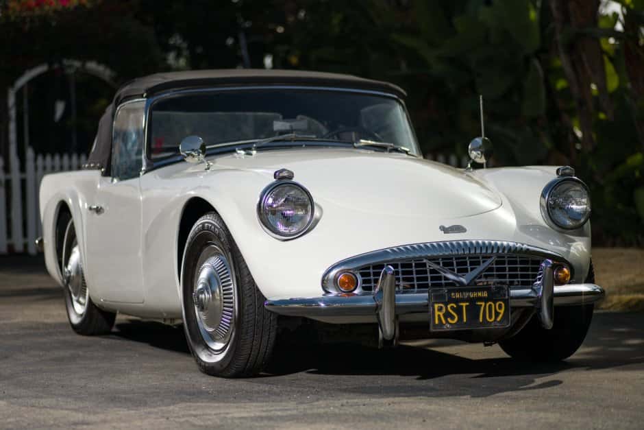 1962 Daimler SP250 sold for $44,900