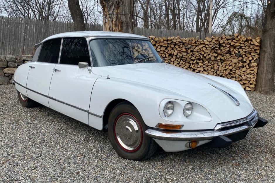 1969 Citroen DS sold for $23,750