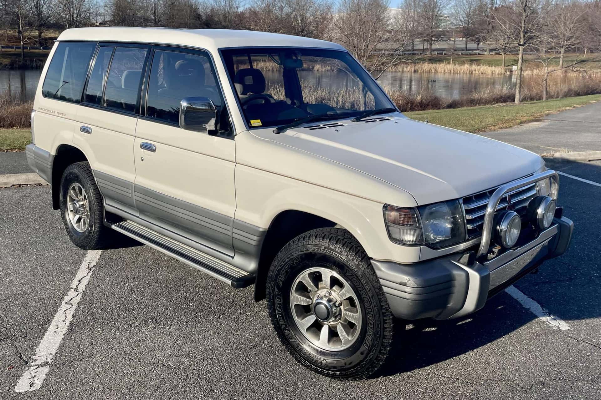 1991 Mitsubishi Pajero sold for $12,788