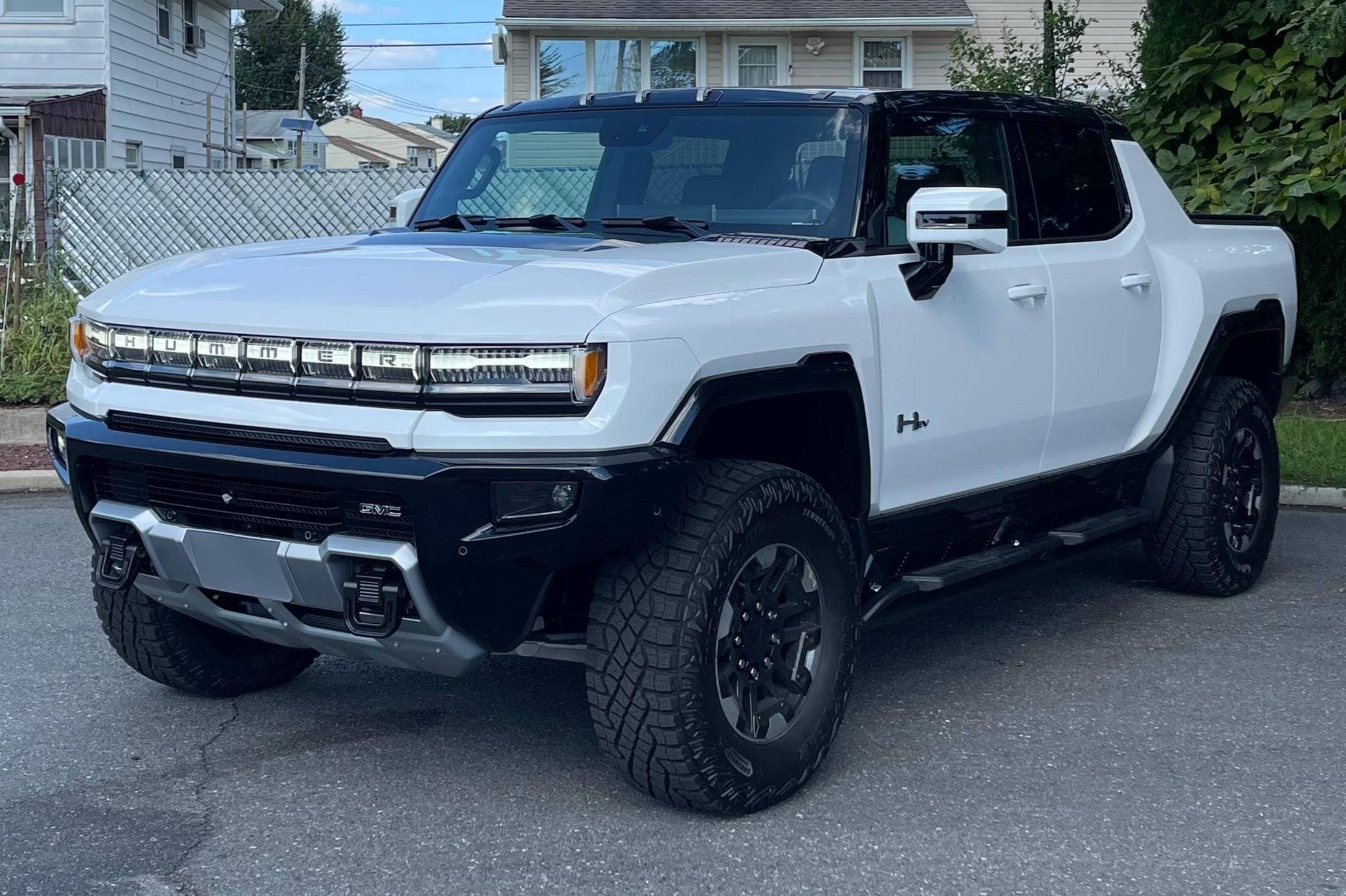 2023 Hummer EV Pickup sold for $119,000