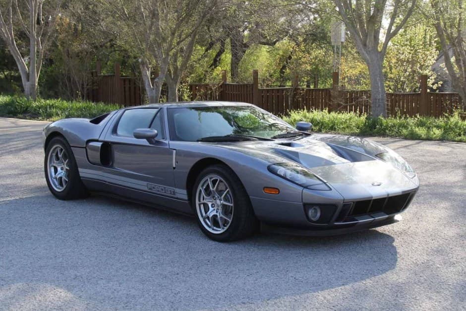 2006 Ford GT 1st Generation sold for $400,000