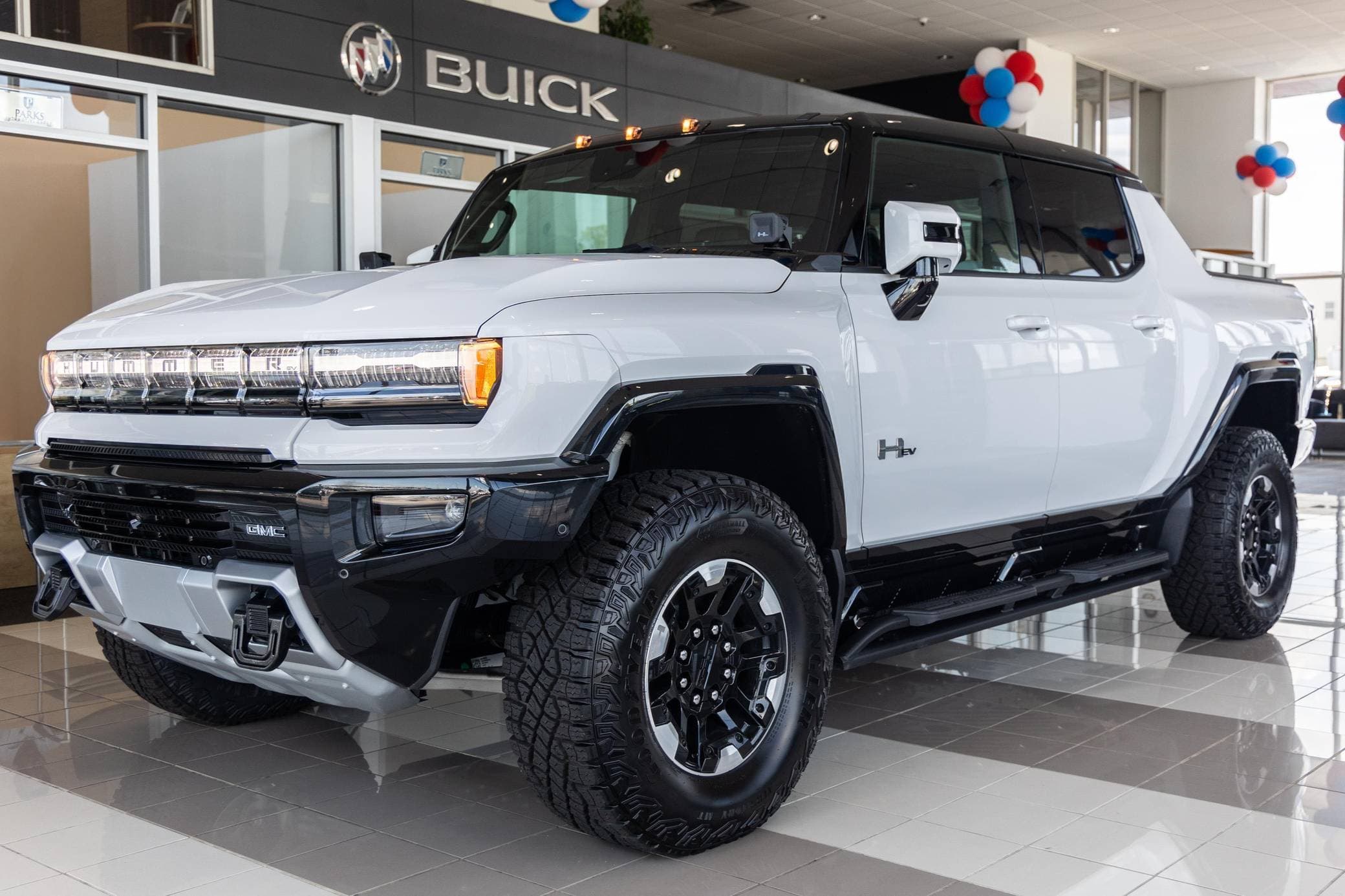 2022 Hummer EV Pickup sold for $127,000