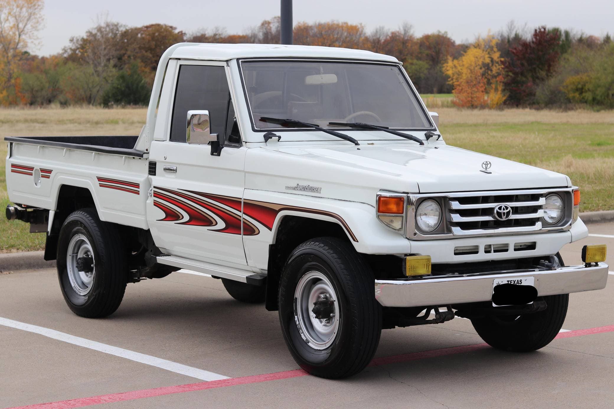 1990 Toyota Land Cruiser sold for $20,000