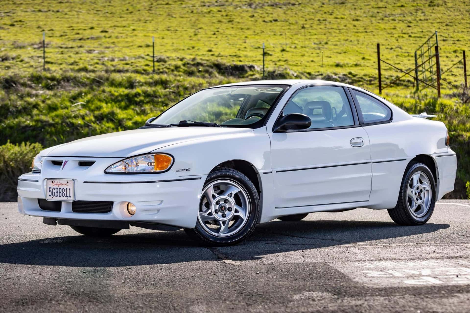2004 Pontiac Grand Am sold for $5,438