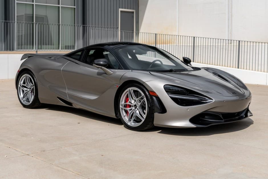 2019 McLaren Super Series sold for $266,000
