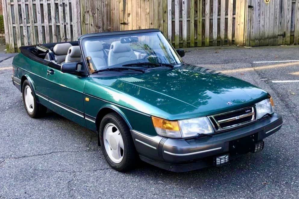 1992 Saab 900 sold for $5,050