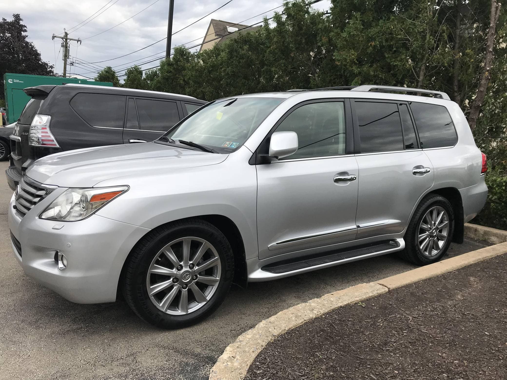 2011 Lexus LX sold for $30,000