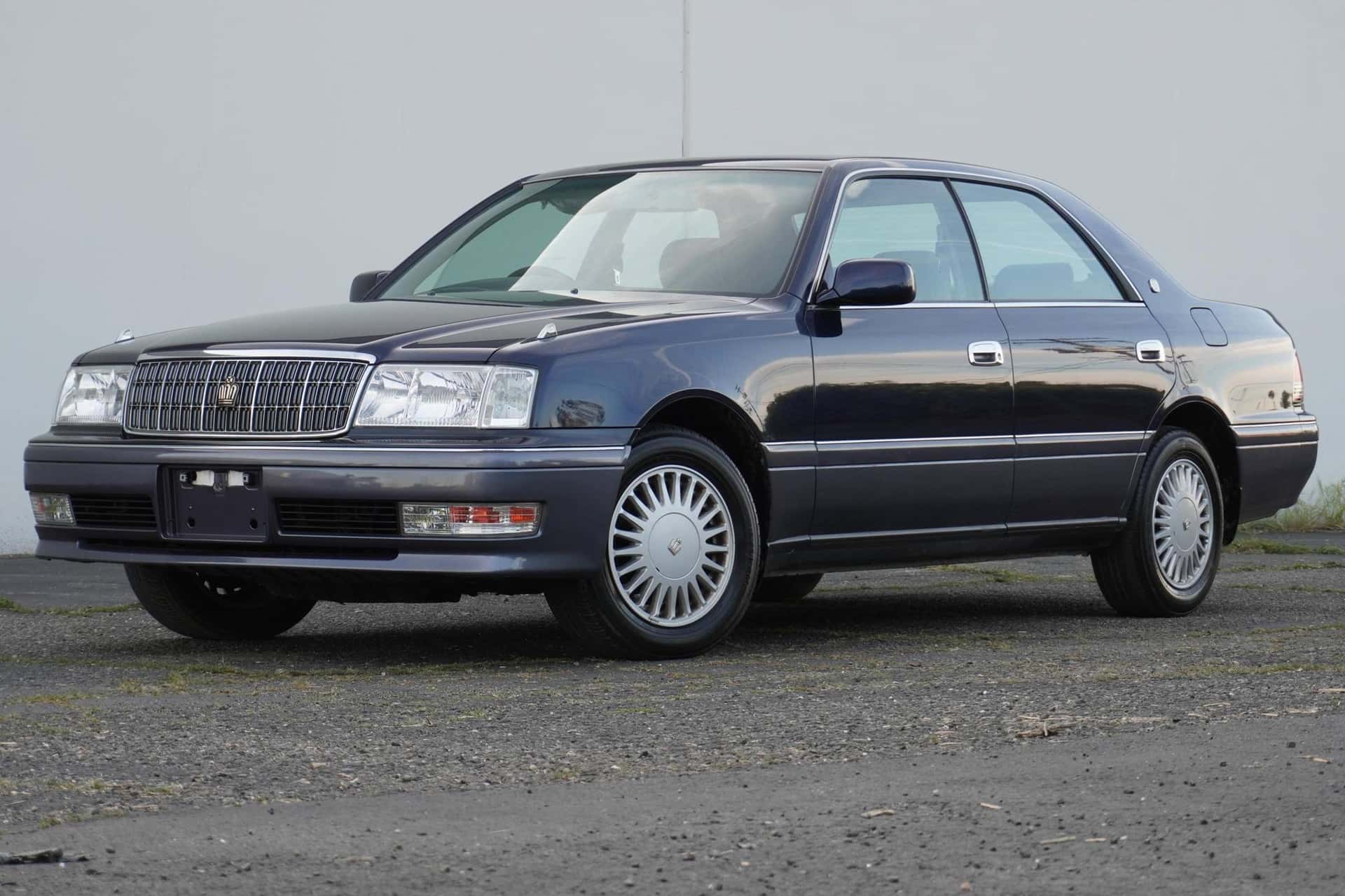 1997 Toyota Crown sold for $6,567