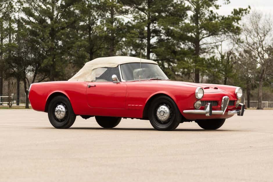 1961 Alfa Romeo 102-Series 2000 sold for $36,250
