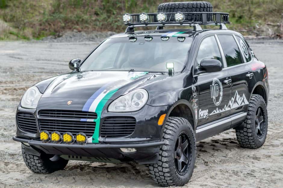 2003 Porsche 955/957 Cayenne (2003-2010) sold for $16,251