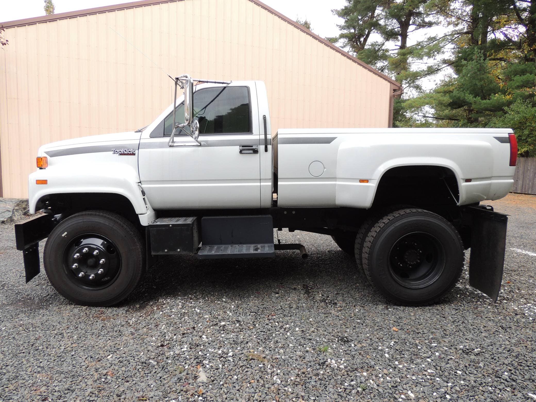 1993 GMC TopKick sold for $12,000