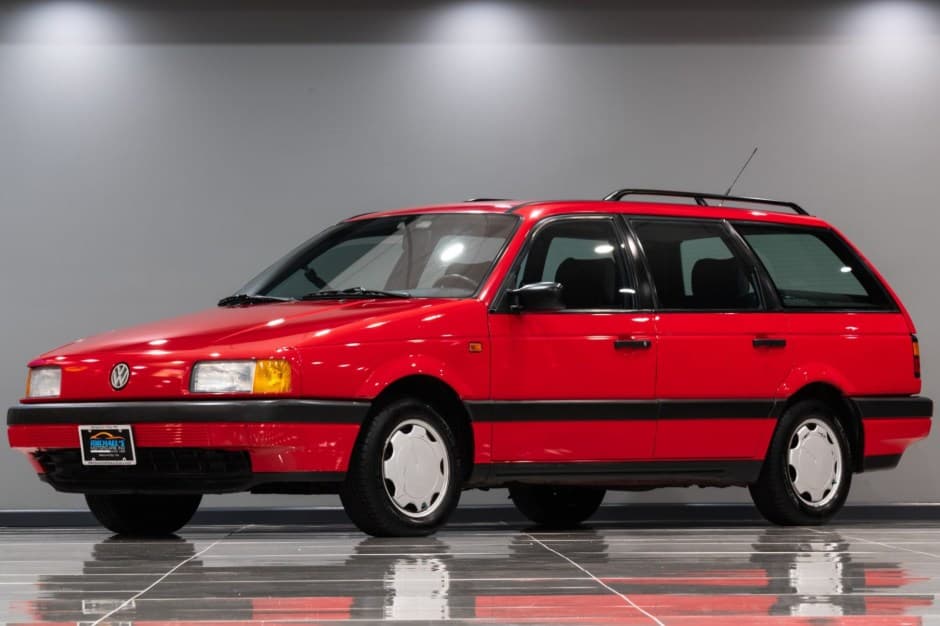 1992 Volkswagen Passat sold for $9,450