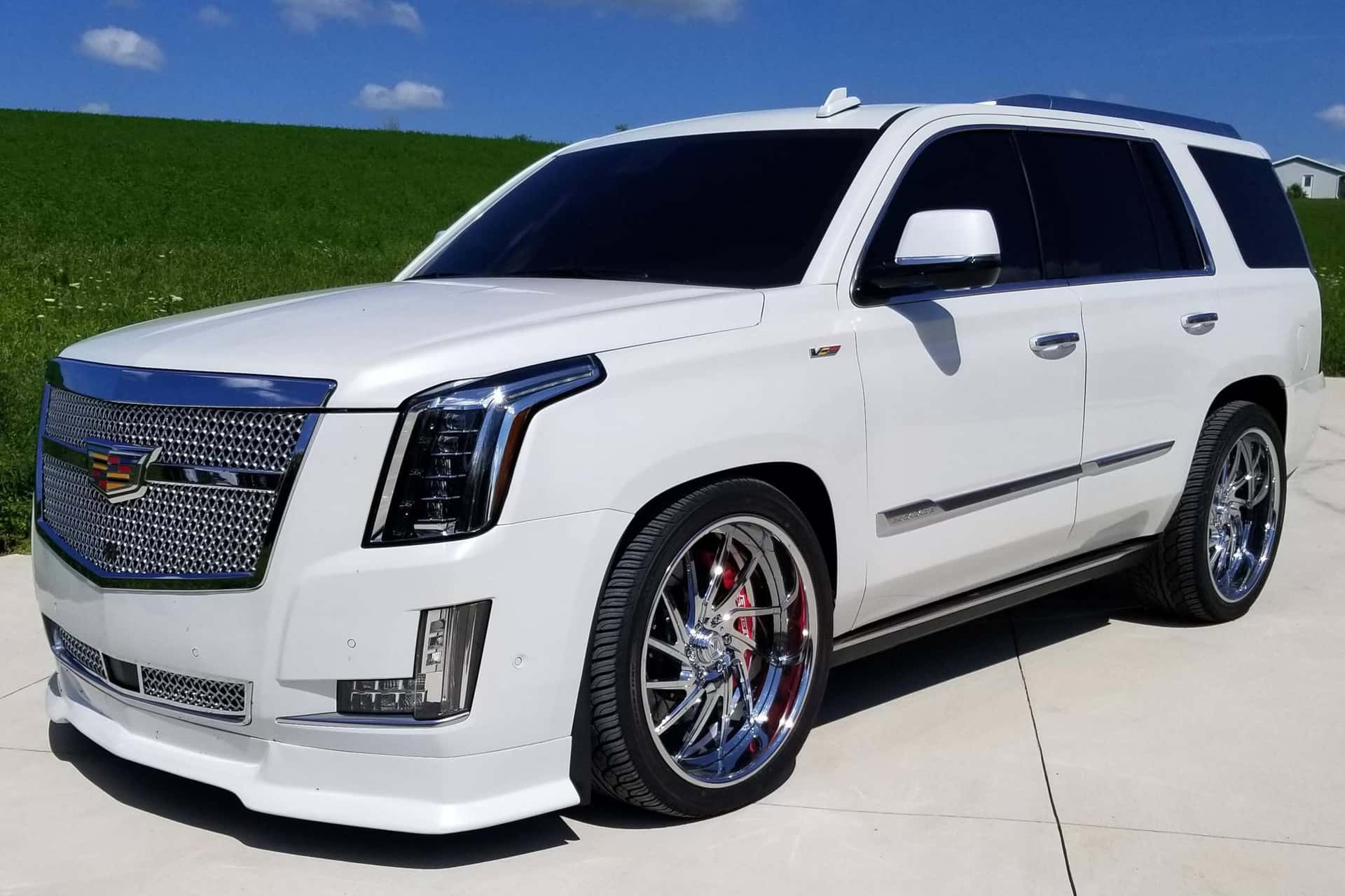 2017 Cadillac Escalade sold for $46,888