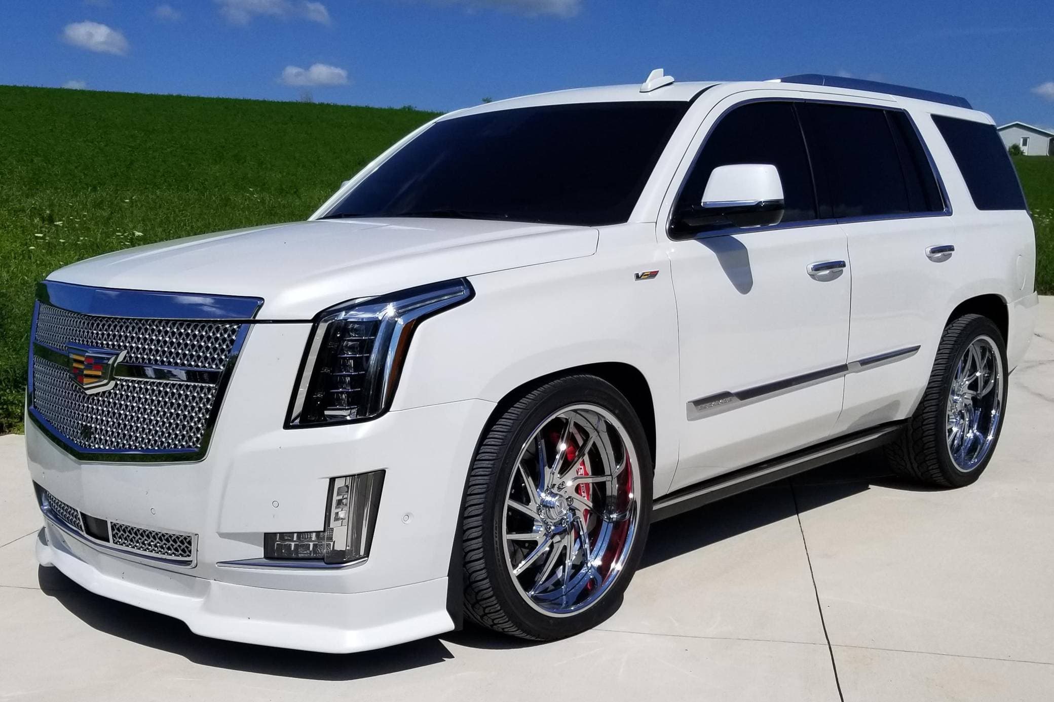 2017 Cadillac Escalade sold for $46,888