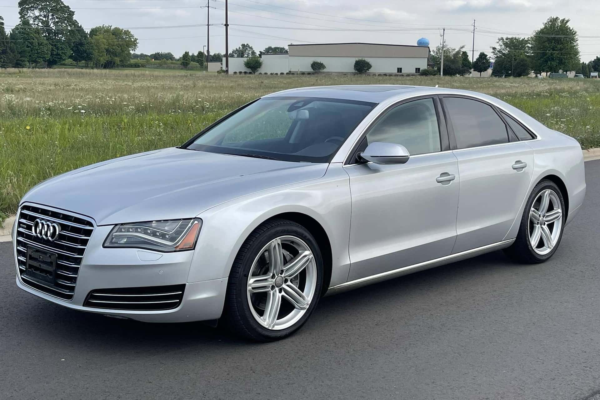 2013 Audi A8 sold for $23,750