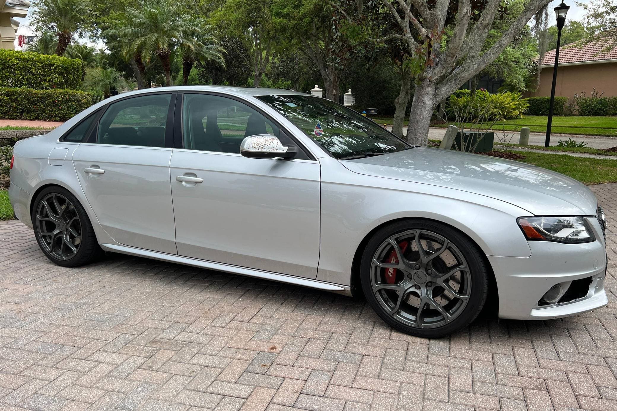 2010 Audi B8 S4 sold for $13,750