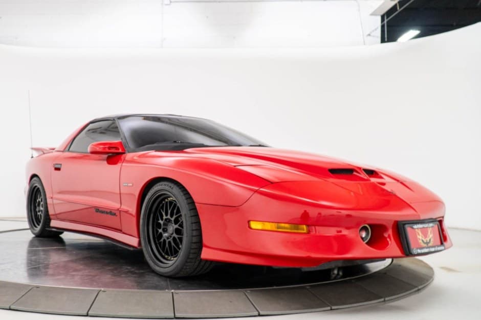 1994 Pontiac Firebird (1993-2002) sold for $13,750