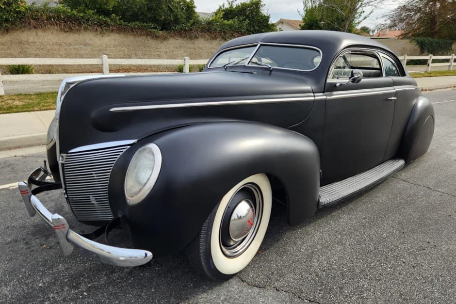 1940 Mercury Eight sold for $40,000