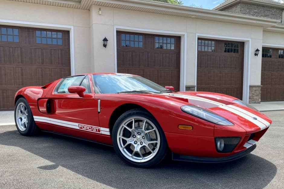 2005 Ford GT 1st Generation sold for $316,000