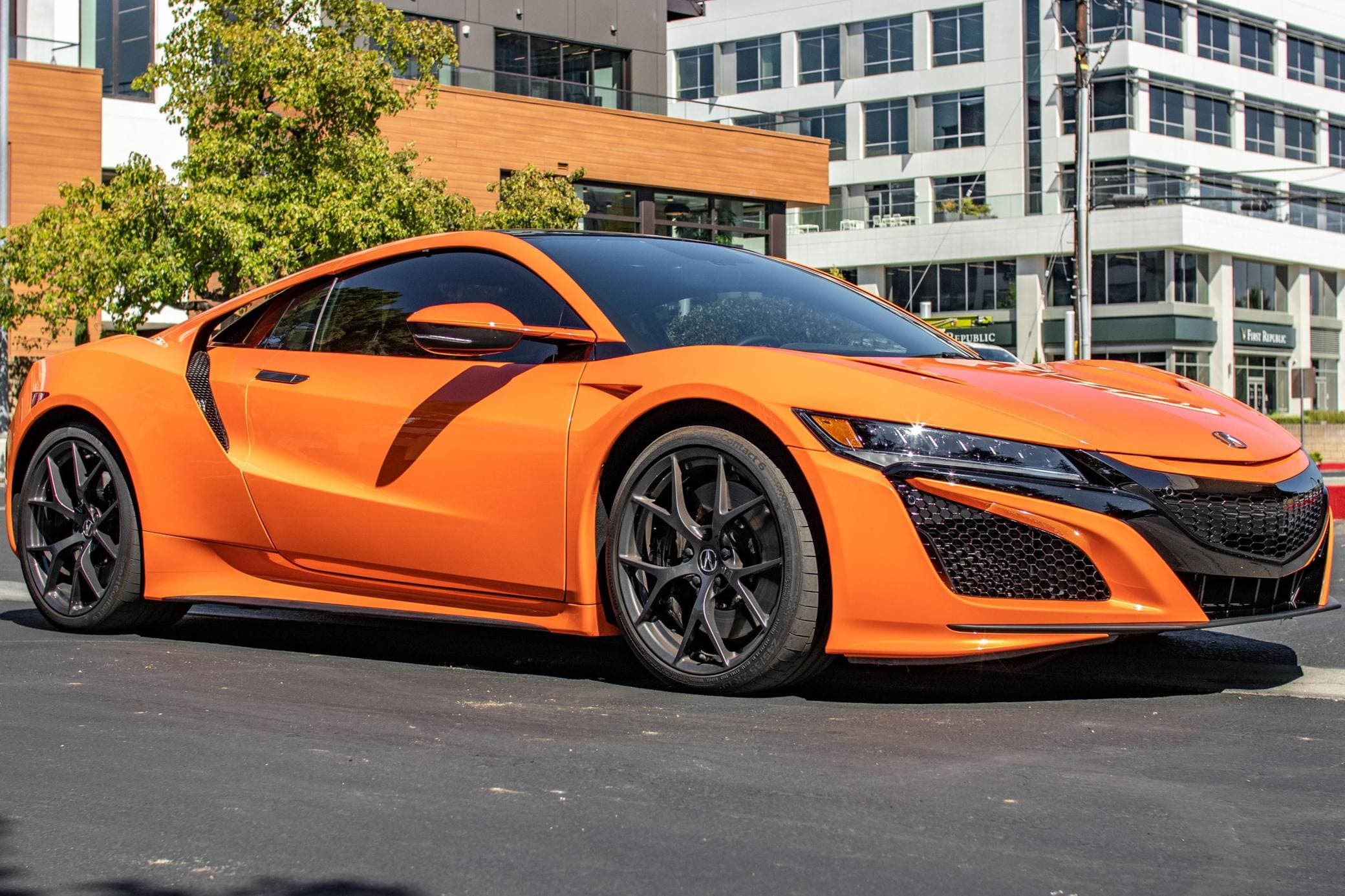2019 Acura NSX sold for $131,000