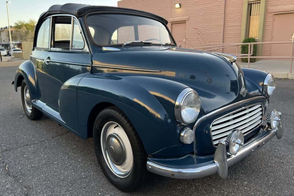 1967 Morris Minor sold for $12,450
