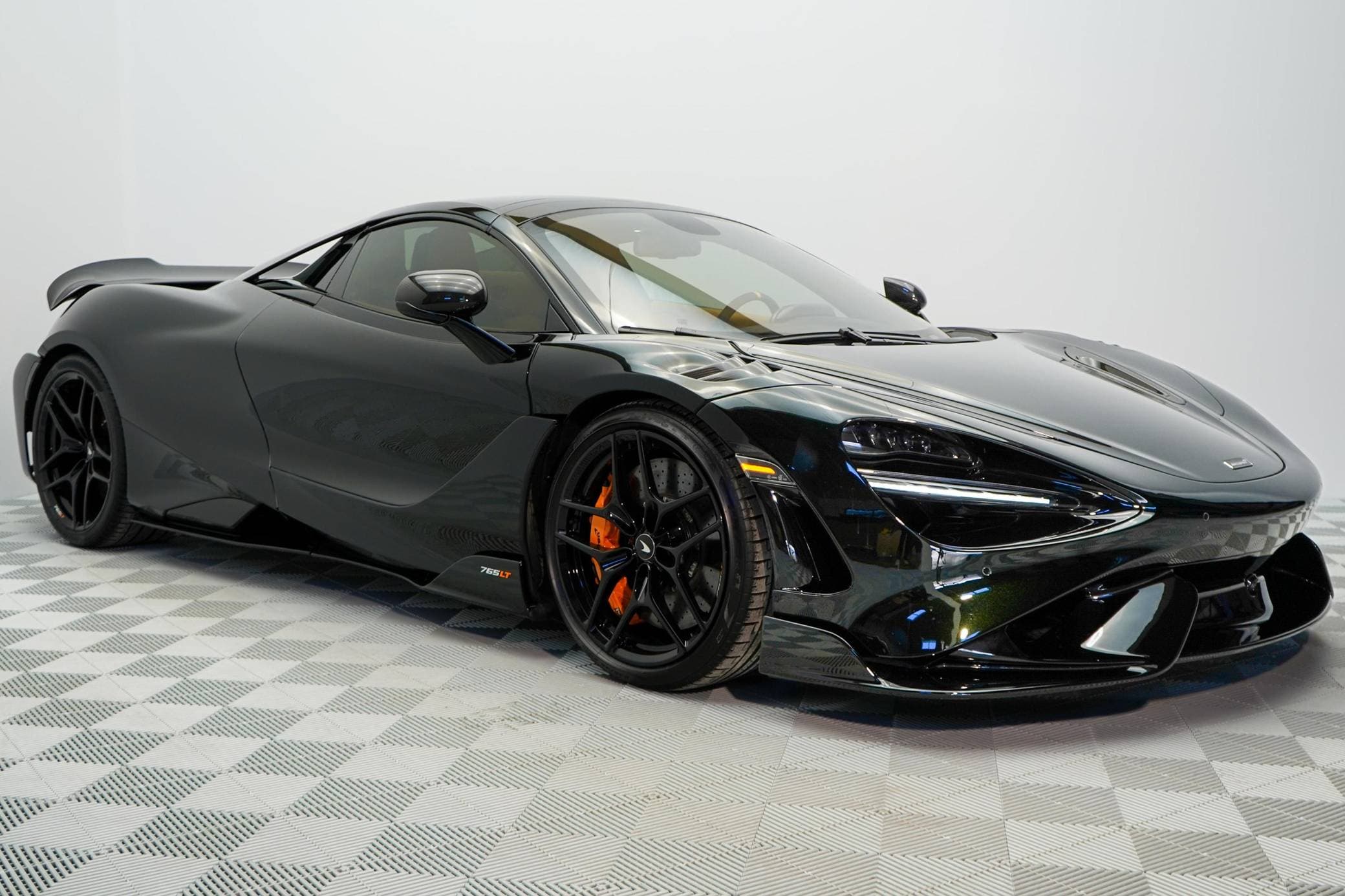 2022 McLaren 765LT sold for $446,000